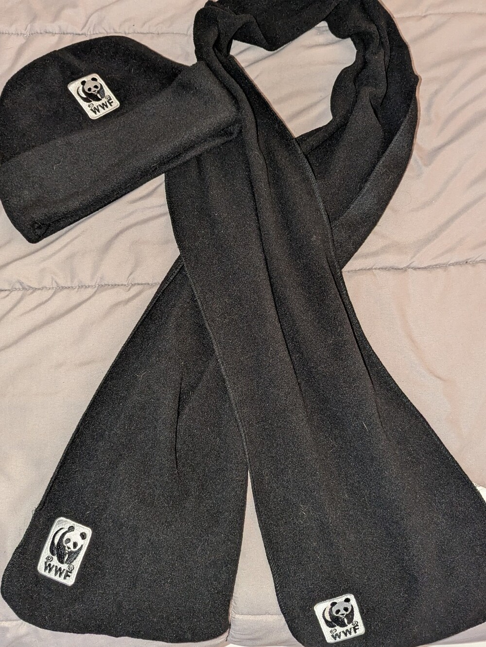 World Wildlife Fund Black Fleece Beanie and Scarf Set